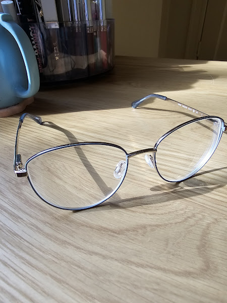 Hour Eyes Optical