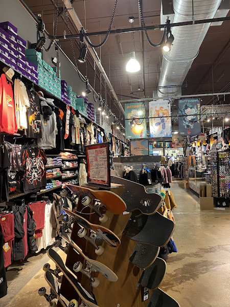 Zumiez