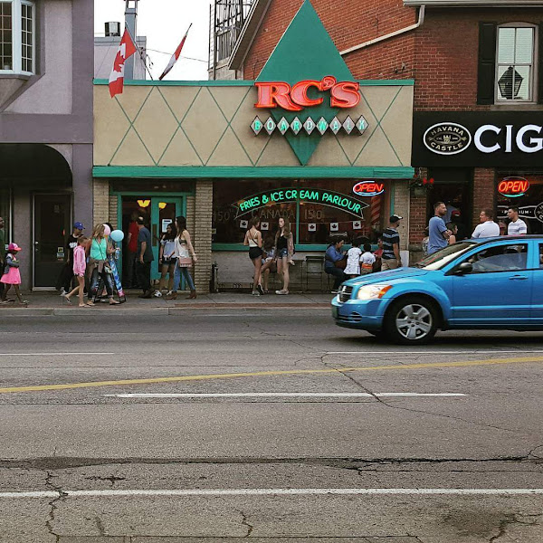 RC'S Boardwalk Fries & Ice Cream Parlour
