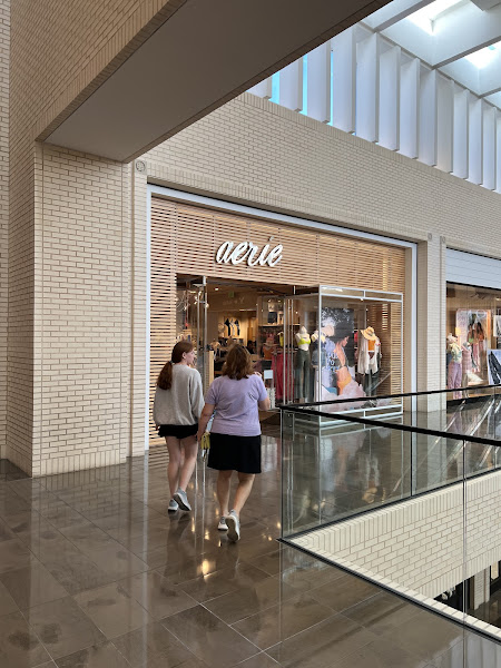 American Eagle & Aerie