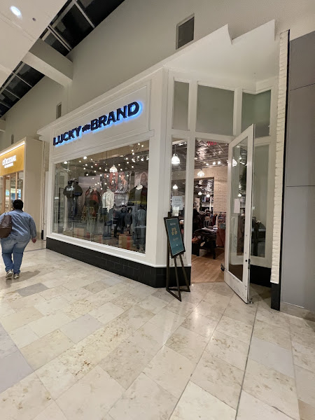 Lucky Brand