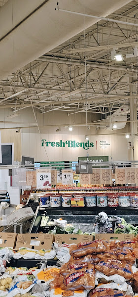 Fresh Blends Southfield (Inside Meijer)