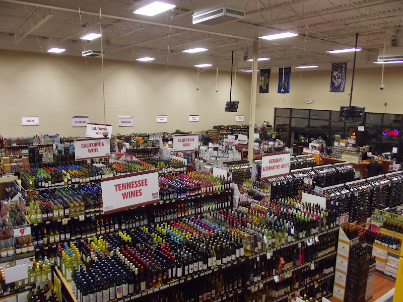 Old Fort Liquor & Wine