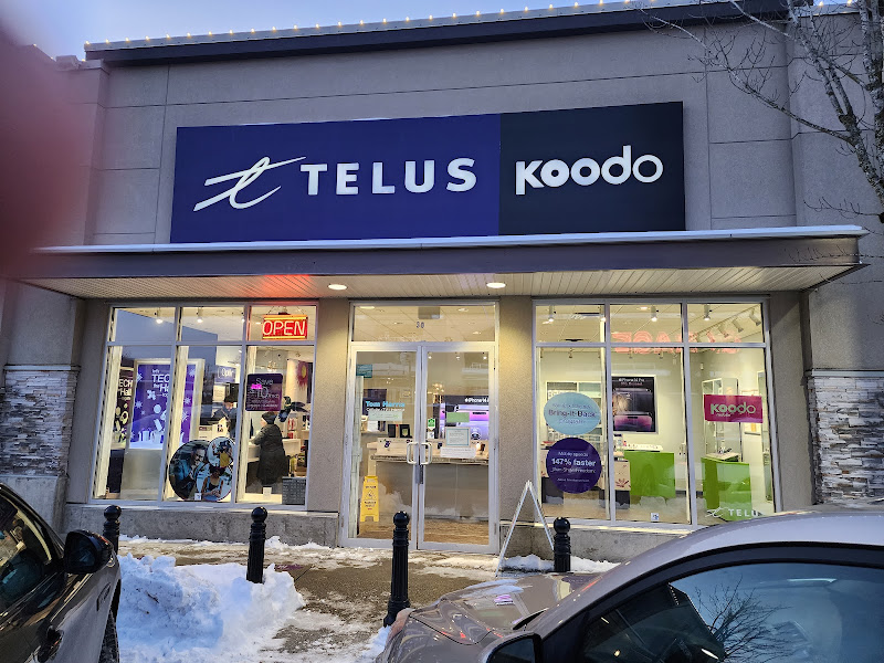 Tom Harris TELUS & Koodo Store