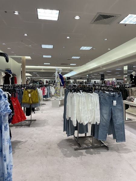 Dillard's