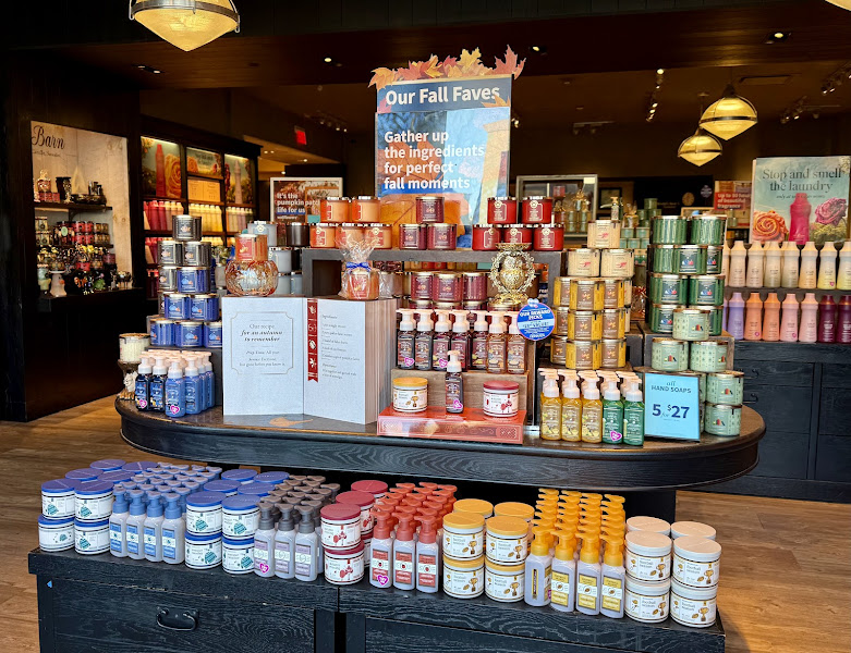 White Barn Candles