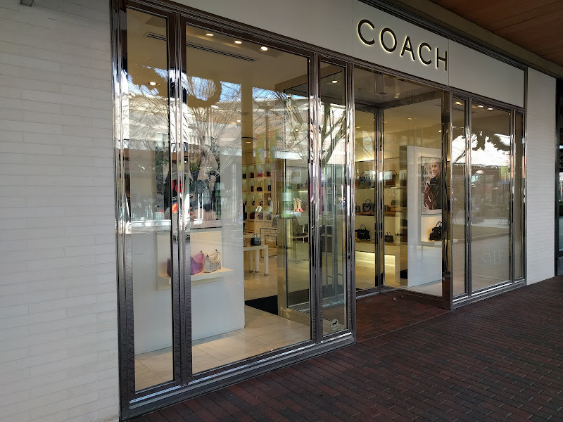 COACH