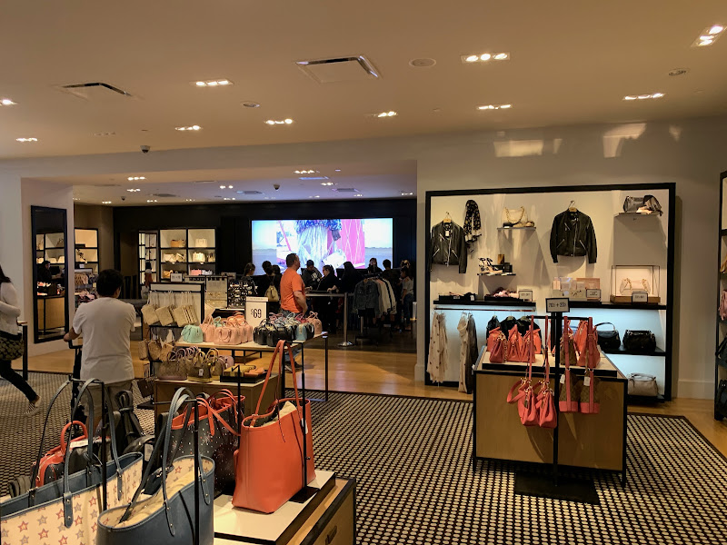 Coach Outlet