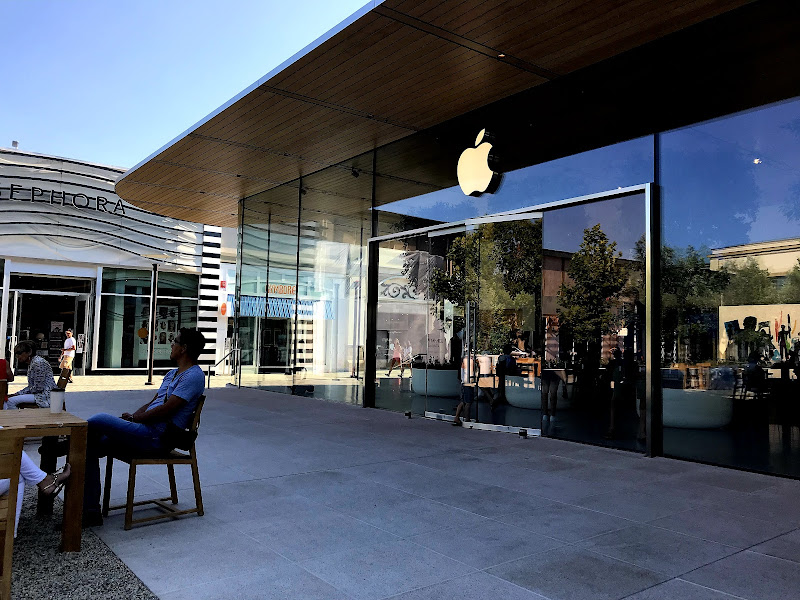 Apple Store