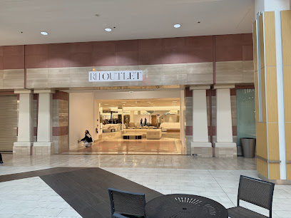 RH Outlet