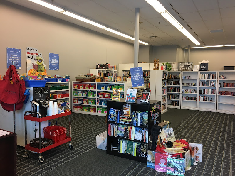 REACH Literacy-REACH a Reader Used bookstore