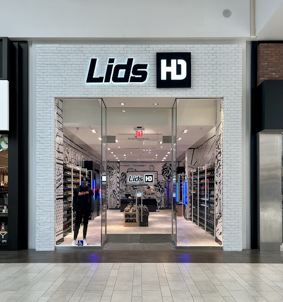 Lids Hat Drop, Los Angeles