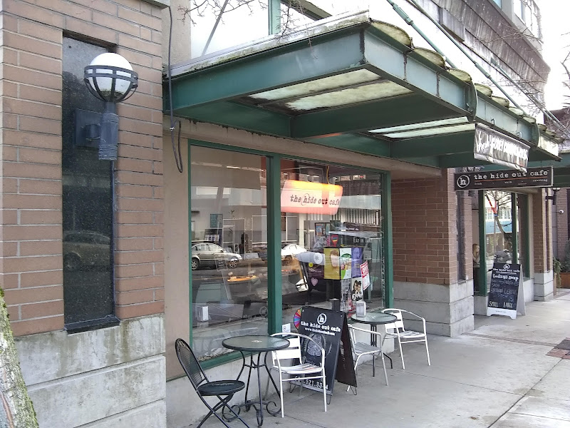 the hide out cafe