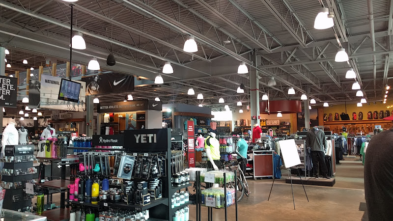 DICK'S Sporting Goods