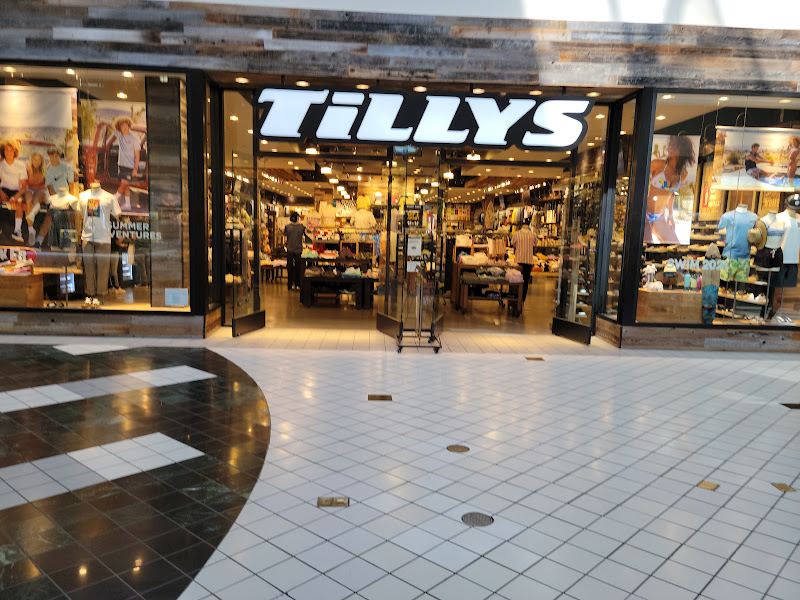 Tillys