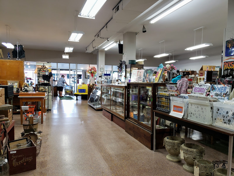 South Charleston Antique Mall