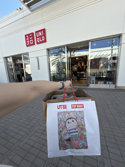 Uniqlo
