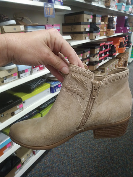 Shoe Carnival