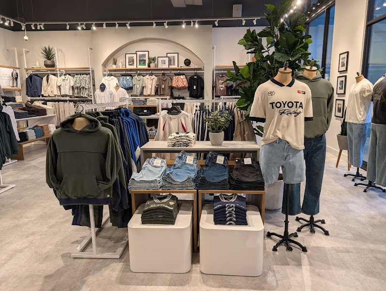 Abercrombie & Fitch