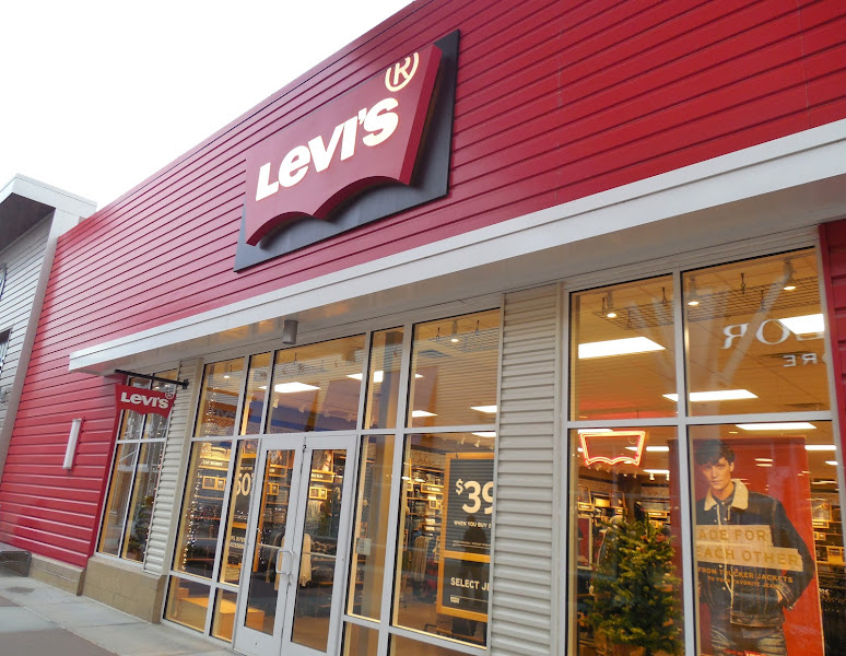Levi’s Outlet Store