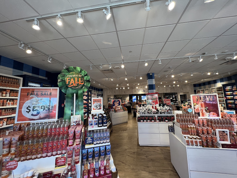 Bath & Body Works