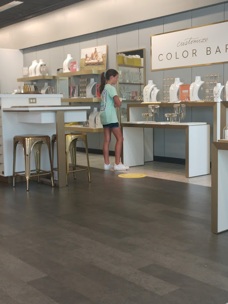 Kendra Scott