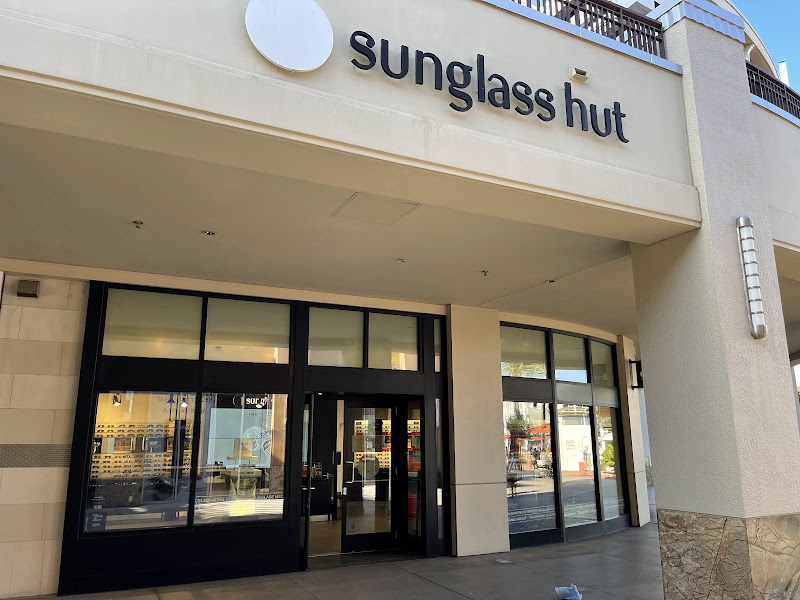 Sunglass Hut