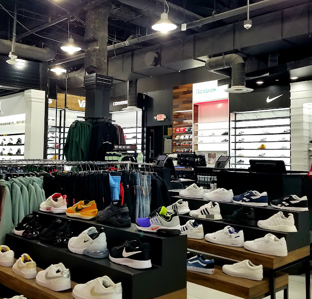 Shoe Palace