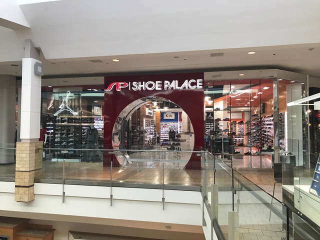 Shoe Palace