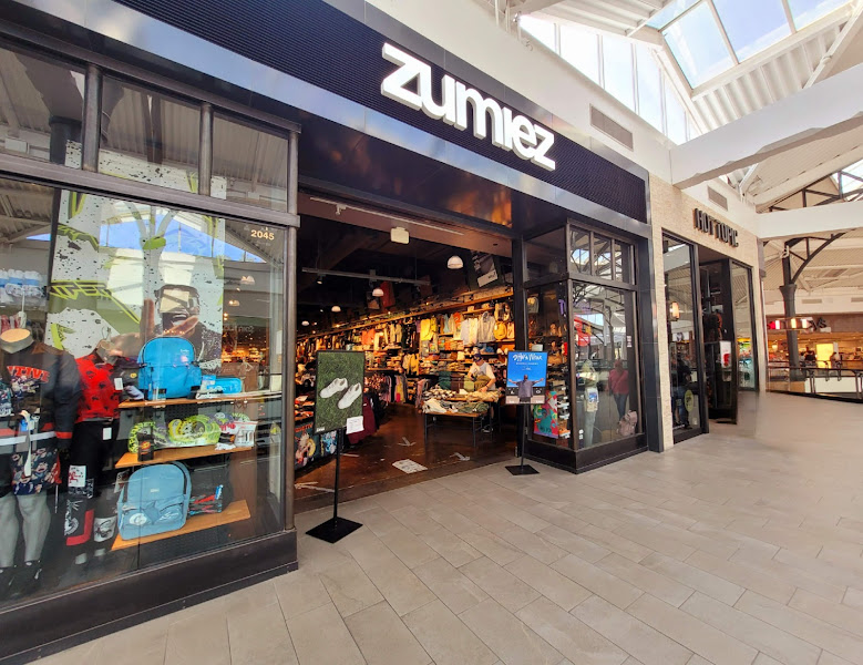 Zumiez