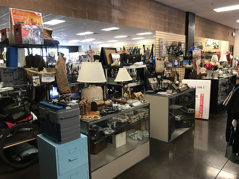 PAWSitively Unique Thrift Boutique Store