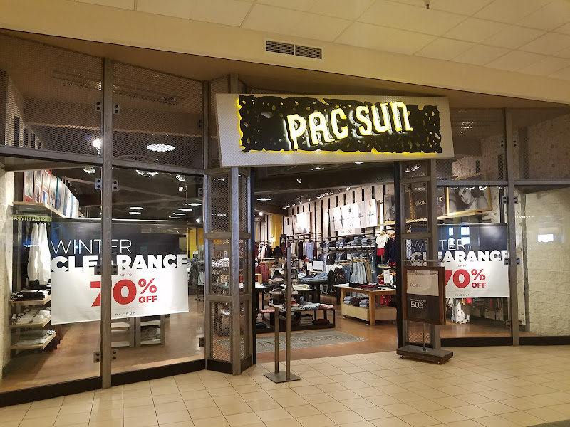 PacSun