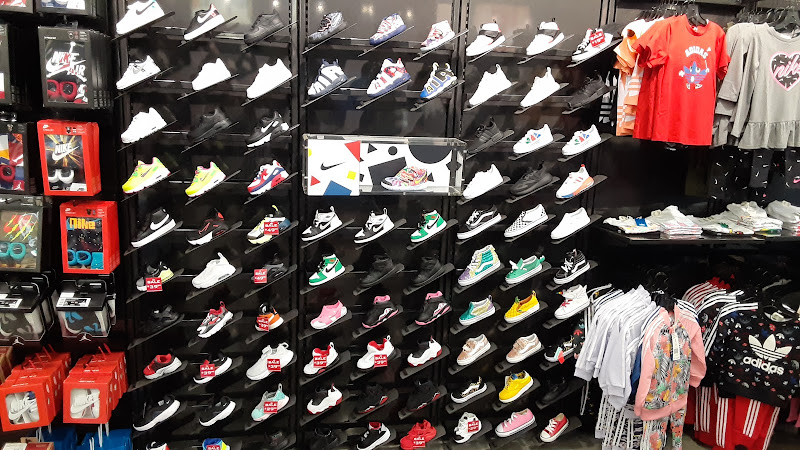 Kids Foot Locker