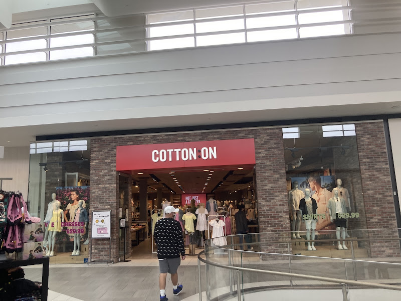 Cotton On Del Amo