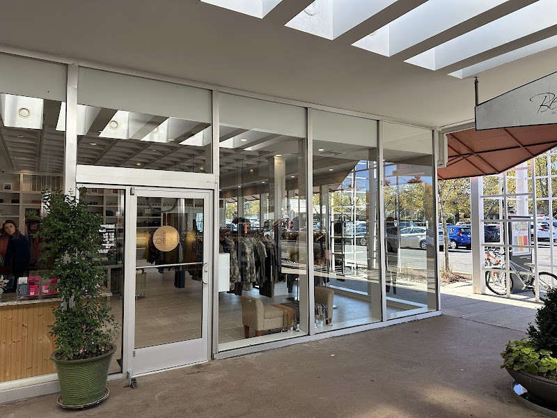 BELLA BOUTIQUE