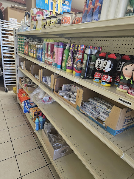 SUPER MERCADO LOS CHAPINES