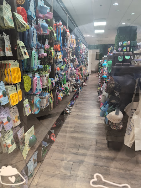 Pet Wants: The Urban Feed Store