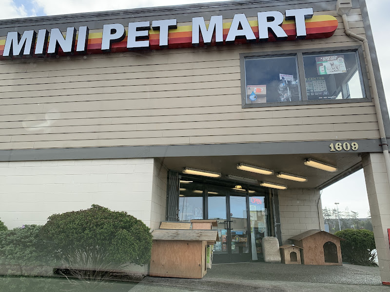 Mini Pet Mart