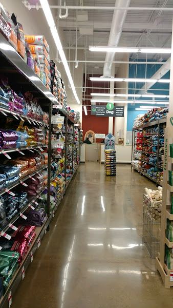 Pet Supplies Plus