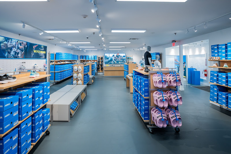 HOKA Store Woodbury Common, NY