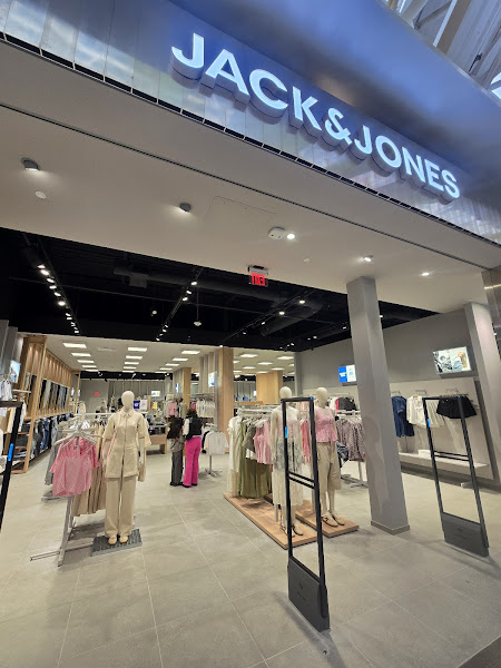 Jack & Jones