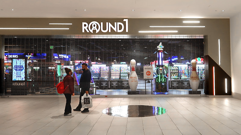 Round1 Bowling & Arcade - Burbank