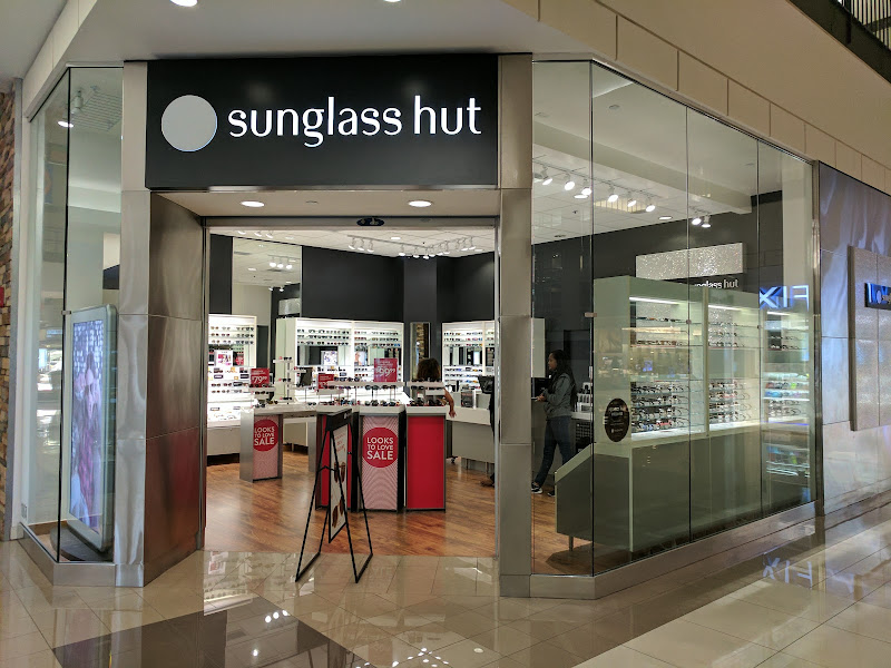 Sunglass Hut