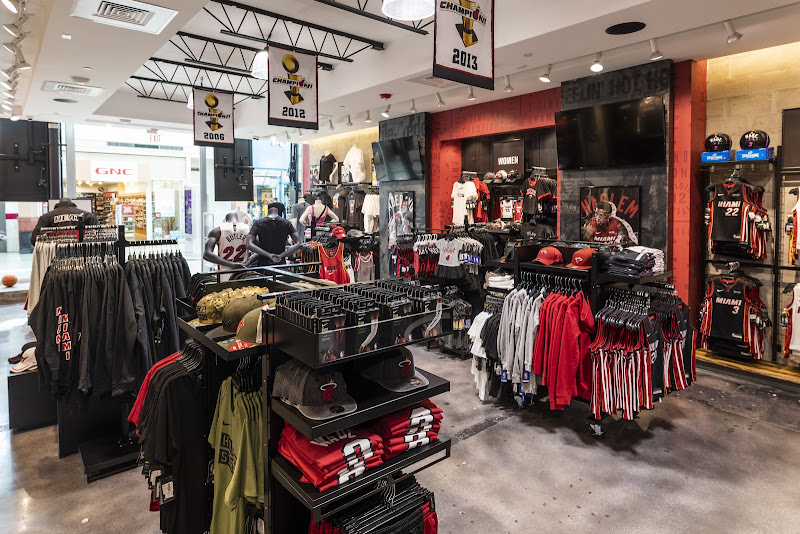 The Miami HEAT Store at Pembroke Lakes Mall