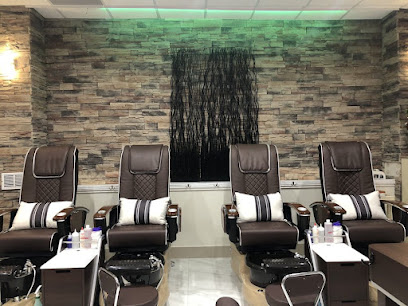 Upscale Nails Salon