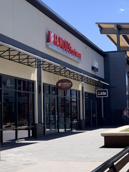Famous Footwear Outlet
