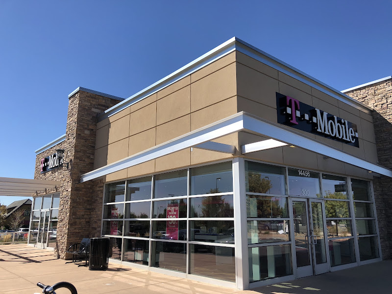 T-Mobile Experience Store