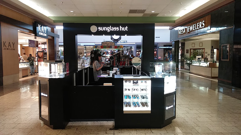 Sunglass Hut
