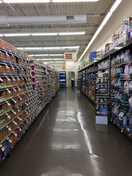 Pet Supplies Plus