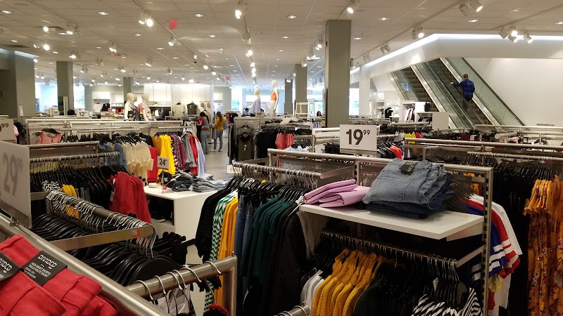 H&M